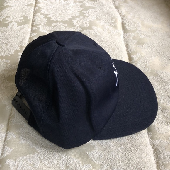 Vintage 1982 NY Yankee McDonalds Collectible Cap - Picture 4 of 16